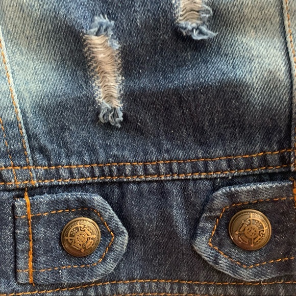 COPY - Dog denim jean jacket - Picture 10 of 12